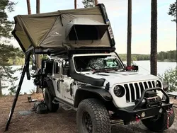 Vit Begagnad 2018 Jeep Wrangler Unlimited SUV | 529 000 kr (Dyr)
