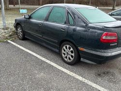 Begagnad 2000 Volvo S40 Sedan | 15 000 kr (Superpris)