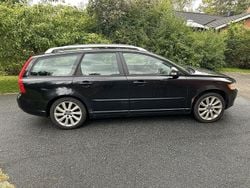 Svart Begagnad 2011 Volvo V50 Summum Kombi | 25 000 kr (Bra pris)