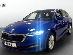 Blå Begagnad 2022 Skoda Octavia Ambition Kombi | 214 900 kr (Marknadspris)