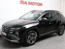 Abyss black Begagnad 2024 Hyundai Tucson Essential SUV | 339 900 kr (Bra pris)