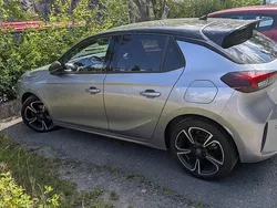 Grå Begagnad 2021 Opel Corsa Ultimate Halvkombi | 200 000 kr (Marknadspris)