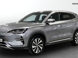 Svart Begagnad 2025 BYD Seal U Boost SUV | 429 900 kr (Marknadspris)
