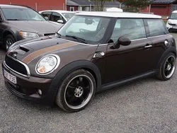 Brun Begagnad 2009 Mini Cooper S Halvkombi | 74 900 kr (Dyr)
