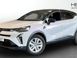 Vit (white) Begagnad 2024 Renault Captur Techno SUV | 299 900 kr