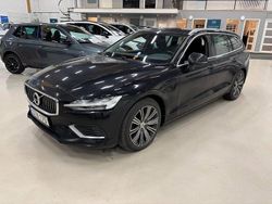 Svart Begagnad 2021 Volvo V60 Inscription Kombi | 279 000 kr