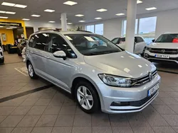 Silver Begagnad 2019 VW Touran Minibuss | 279 900 kr (Marknadspris)