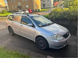 Silver Begagnad 2002 Toyota Corolla Kombi | 15 000 kr (Bra pris)
