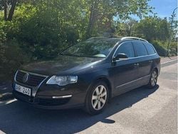 Svart Begagnad 2009 VW Passat Sportline Kombi | 34 000 kr (Marknadspris)