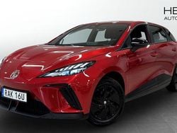 Röd (red) Begagnad 2023 MG MG4 EV Halvkombi | 259 900 kr (Marknadspris)