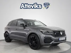 Grå Begagnad 2019 VW Touareg R-line SUV | 584 900 kr (Dyr)