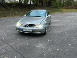Silver Begagnad 2004 Mercedes CLK200 Avantgarde Sportkupé | 29 000 kr (Superpris)