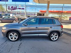 Mörkgrå Begagnad 2016 VW Tiguan R-line SUV | 184 500 kr (Superpris)