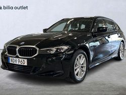 Svart Begagnad 2023 BMW 330e Kombi | 399 900 kr