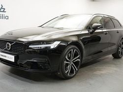 Svart Begagnad 2022 Volvo V90 Plus Kombi | 419 900 kr (Marknadspris)