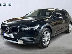 Svart Begagnad 2019 Volvo V90 CC SE Kombi | 324 900 kr (Bra pris)