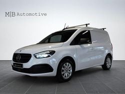 Vit Begagnad 2023 Mercedes Citan 112 Van | 268 625 kr (Bra pris)