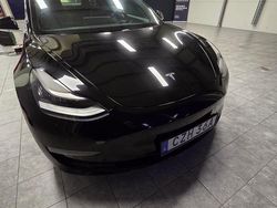 Begagnad 2019 Tesla Model 3 Standard Range Plus Sedan | 179 000 kr (Marknadspris)