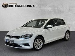 Vit Begagnad 2019 VW Golf VII Halvkombi | 179 800 kr (Marknadspris)