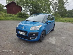 Blå Begagnad 2009 Citroën C3 Picasso Minibuss | 27 000 kr (Marknadspris)