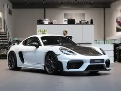 Vit Begagnad 2022 Porsche 718 Cayman GT4 Sportkupé | 1 695 000 kr (Superpris)