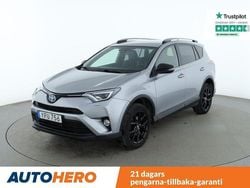 Silver Begagnad 2018 Toyota RAV4 Hybrid SUV | 202 000 kr (Marknadspris)