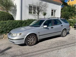 Grå Begagnad 2003 Saab 9-5 Linear Kombi | 16 000 kr (Bra pris)