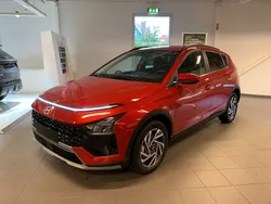 Röd Ny 2024 Hyundai Bayon Advanced SUV | 298 800 kr (Marknadspris)