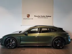 Okänd Begagnad 2022 Porsche Taycan Turbo Cross Turismo Sedan | 1 249 000 kr