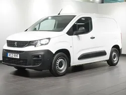 Vit Begagnad 2019 Peugeot Partner Minibuss | 143 625 kr (Marknadspris)