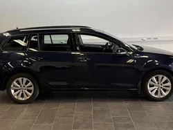 Blå Begagnad 2014 VW Golf VII Kombi | 95 000 kr (Bra pris)