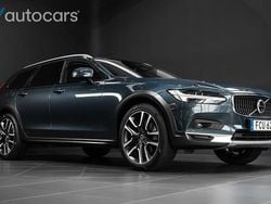 Mörkblå Begagnad 2023 Volvo V90 CC Plus Kombi | 548 750 kr
