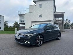 Begagnad 2023 VW Golf VIII GTI Halvkombi | 349 900 kr (Marknadspris)