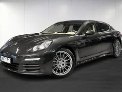 Mörkgrå (grey) Begagnad 2014 Porsche Panamera 4 Sedan | 344 900 kr (Dyr)
