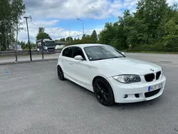 Vit Begagnad 2008 BMW 120 Advantage Halvkombi | 68 000 kr (Marknadspris)