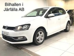Vit Begagnad 2015 VW Polo Halvkombi | 134 900 kr (Marknadspris)
