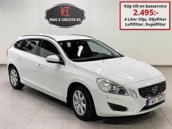 Vit Begagnad 2011 Volvo V60 Momentum Kombi | 129 000 kr (Marknadspris)