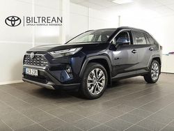 Mörkblå Begagnad 2021 Toyota RAV4 Hybrid Executive SUV | 384 900 kr (Lite dyr)