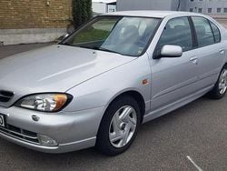 Grå Begagnad 2000 Nissan Primera Halvkombi | 42 000 kr