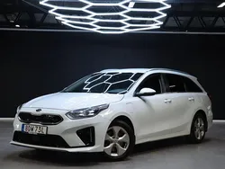 Vit Begagnad 2020 Kia Ceed Advance Kombi | 129 900 kr (Marknadspris)