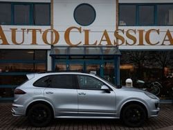 Silver metallic Begagnad 2017 Porsche Cayenne S E-Hybrid SUV | 429 000 kr (Dyr)