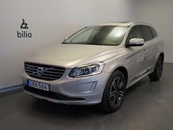 Ljusbrun Begagnad 2017 Volvo XC60 Standard SUV | 249 500 kr (Marknadspris)