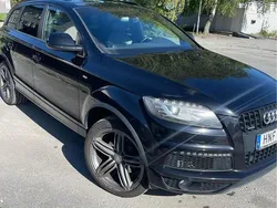 Svart Begagnad 2012 Audi Q7 S-Line SUV | 210 000 kr (Marknadspris)