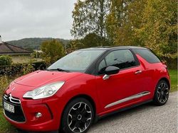 Röd Begagnad 2011 Citroën DS3 Halvkombi | 62 000 kr (Marknadspris)