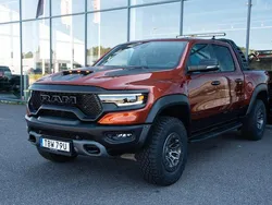 Orange Begagnad 2024 Dodge Ram Pickup | 1 495 000 kr (Dyr)