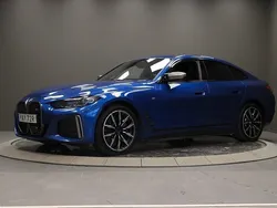 Blå Begagnad 2022 BMW i4 Sedan | 549 000 kr