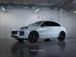 Begagnad 2025 Porsche Cayenne S E-Hybrid SUV | 1 649 000 kr
