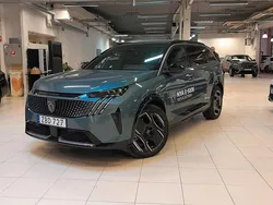 Blå Begagnad 2024 Peugeot e-5008 Ultimate SUV | 569 900 kr (Marknadspris)