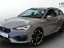 Mörkgrå (grey) Begagnad 2020 Cupra Leon Kombi | 259 900 kr (Marknadspris)