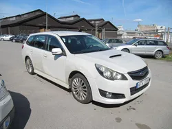 Vit Begagnad 2009 Subaru Legacy Kombi | 29 000 kr (Bra pris)